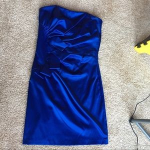 Strapless blue ruched dress